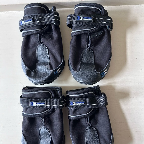 CANINE EQUIPMENT dog boots. - Picture 3 of 9